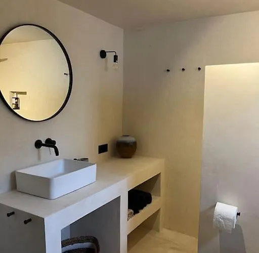 Wunderschoenes Haus Mit Meerblick * إسثْمِيا